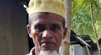 গুরুতর আহত মুয়াজ্জিনের নাম - নুরুল ইসলাম লেদু (৬০)।